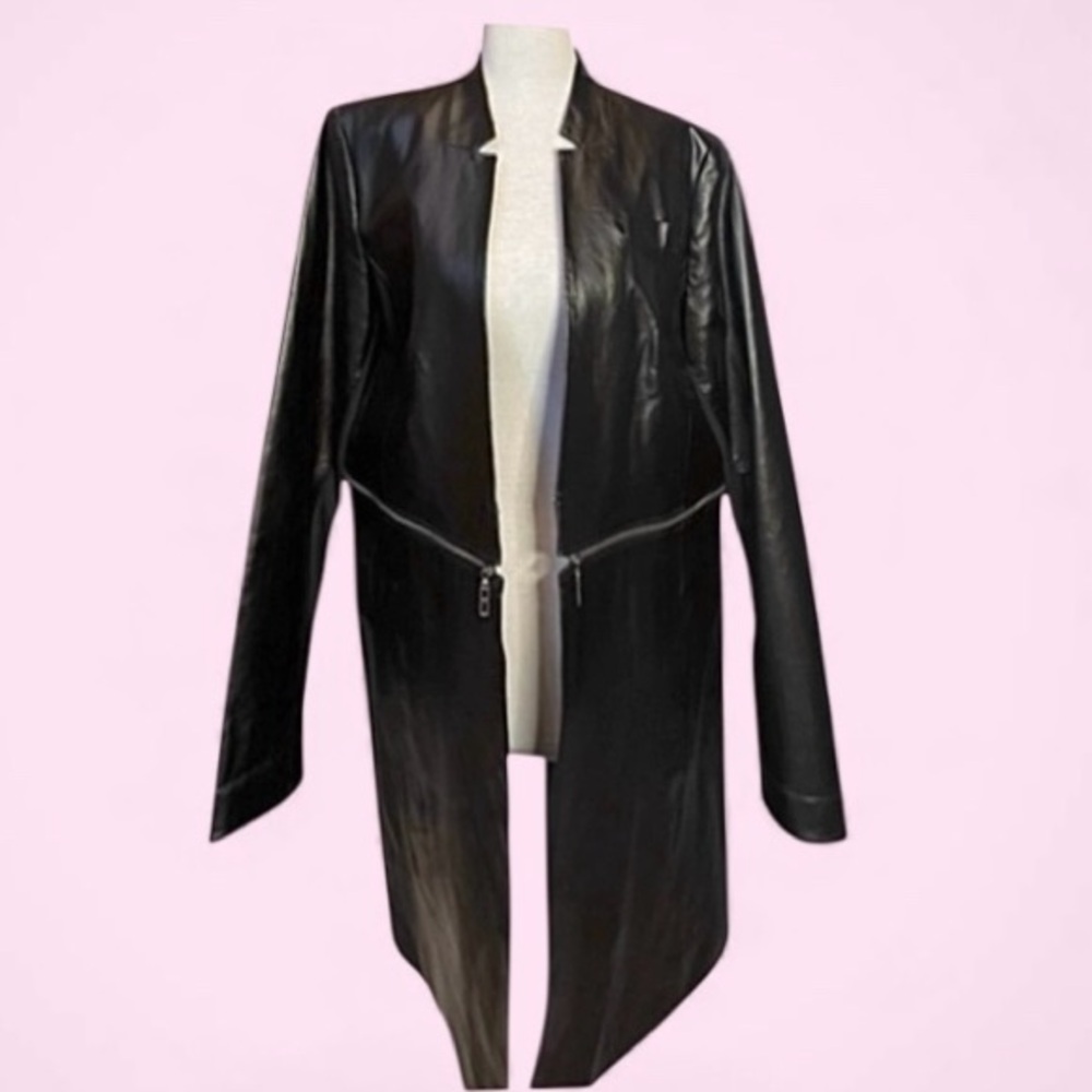NWT Guillaume Women’s Leather Jacket Size L Black 2-in-1 Sleek Versatile Style!